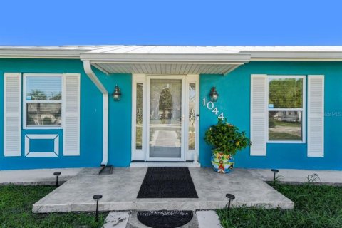 Villa ou maison à Spring Hill, Floride 3 chambres, 198.53 m2 № 2432632