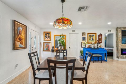 Villa ou maison à vendre à Spring Hill, Floride: 3 chambres, 198.53 m2 № 2432632 - photo 20