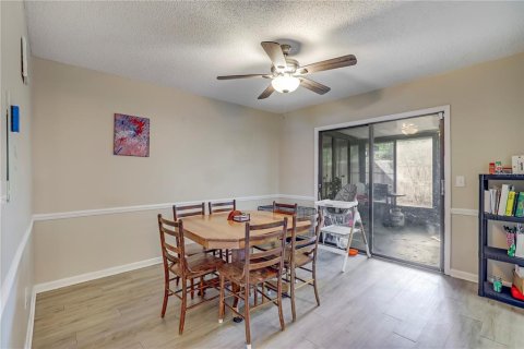 Touwnhouse à vendre à Orange Park, Floride: 3 chambres, 124.77 m2 № 1765473 - photo 11