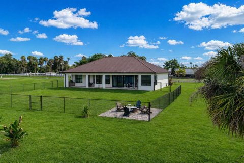 Casa en venta en Okeechobee, Florida, 3 dormitorios, 214.6 m2 № 2177561 - foto 17