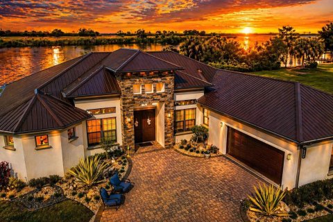 Casa en venta en Okeechobee, Florida, 3 dormitorios, 214.6 m2 № 2177561 - foto 4