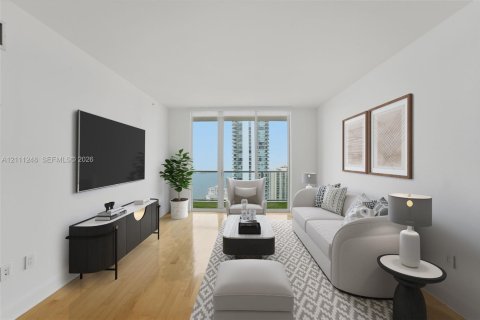Condominio en Miami, Florida, 2 dormitorios  № 2436035