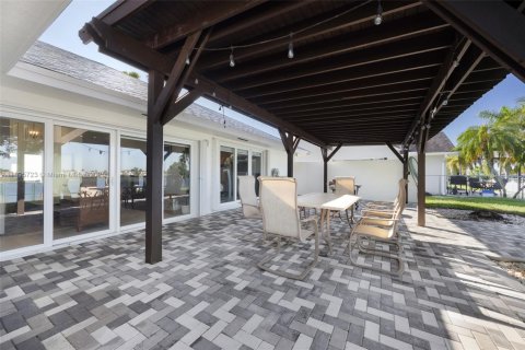 Villa ou maison à vendre à Cutler Bay, Floride: 4 chambres, 189.52 m2 № 1951112 - photo 20