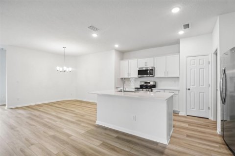 Casa en venta en North Port, Florida, 3 dormitorios, 178.09 m2 № 1657304 - foto 5