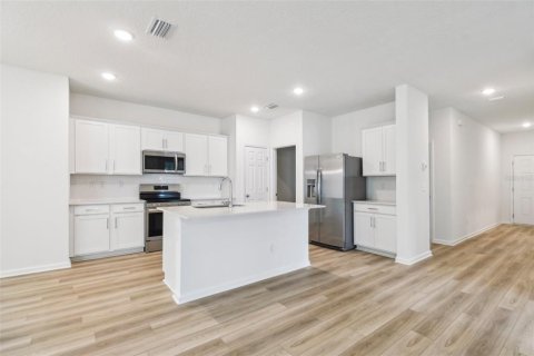 Casa en venta en North Port, Florida, 3 dormitorios, 178.09 m2 № 1657304 - foto 3