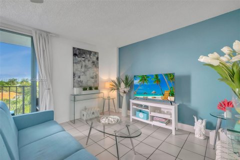 Condo in Fort Lauderdale, Florida, 1 bedroom  № 1998453 - photo 10