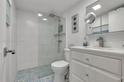 Condo in Fort Lauderdale, Florida, 1 bedroom  № 1998453 - photo 14