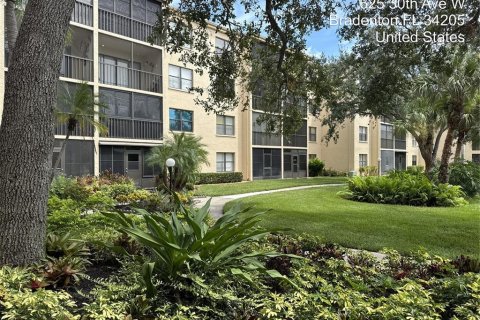 Condo in Bradenton, Florida, 1 bedroom  № 1843652 - photo 3