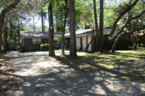 Casa en alquiler en Fort Walton Beach, Florida, 3 dormitorios, 148.64 m2 № 561443 - foto 1