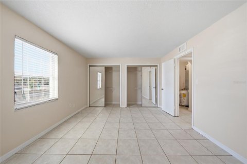 Condo in Tampa, Florida, 1 bedroom № 2201568 - photo 13