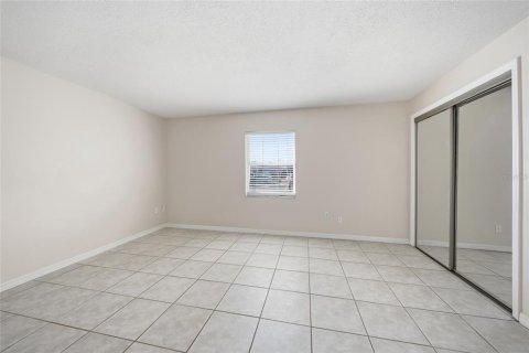 Condo in Tampa, Florida, 1 bedroom № 2201568 - photo 15