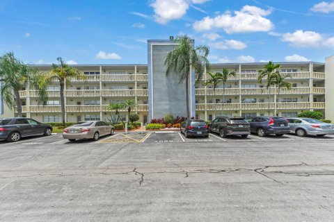 Condo in Boca Raton, Florida, 1 bedroom № 2247196