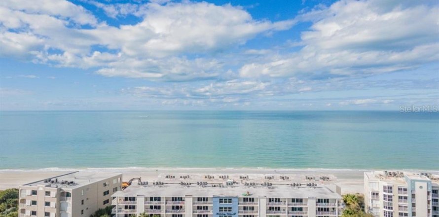 Condo in Indian Shores, Florida, 2 bedrooms  № 1829438