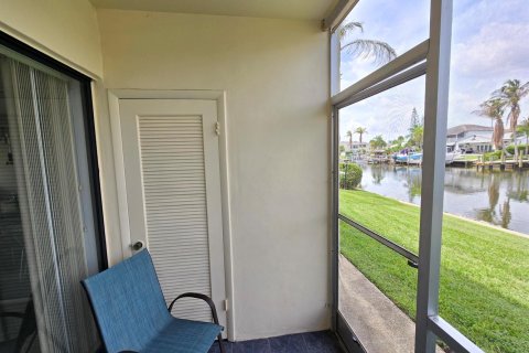 Copropriété à louer à Vero Beach, Floride: 2 chambres, 92.9 m2 № 2278380 - photo 10