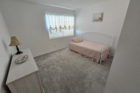 Copropriété à louer à Vero Beach, Floride: 2 chambres, 92.9 m2 № 2278380 - photo 12