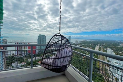 Condo in Miami, Florida, 2 bedrooms  № 2000301 - photo 20