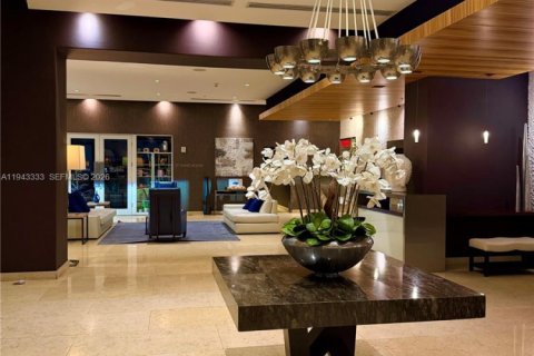 Condo in Miami, Florida, 2 bedrooms  № 2000301