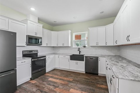 Casa en venta en Bushnell, Florida, 2 dormitorios, 133.78 m2 № 1824653 - foto 15