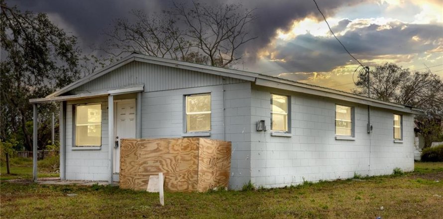 Casa en Wauchula, Florida 3 dormitorios, 103.49 m2 № 1519814