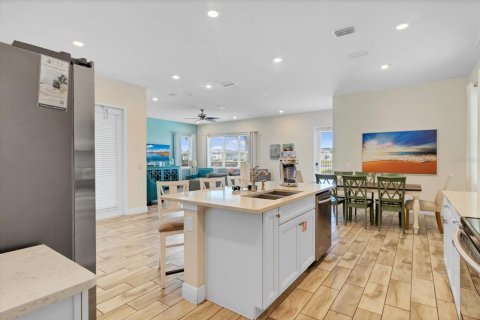 Villa ou maison à vendre à Kissimmee, Floride: 8 chambres, 447.32 m2 № 1544431 - photo 18