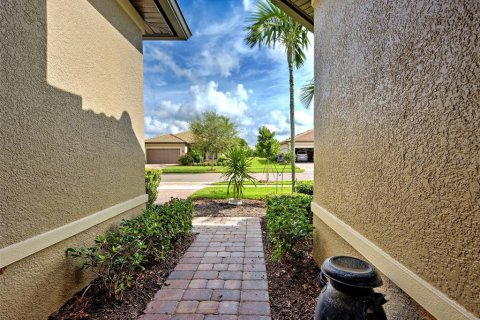 Villa ou maison à vendre à Venice, Floride: 2 chambres, 167.22 m2 № 1879080 - photo 6
