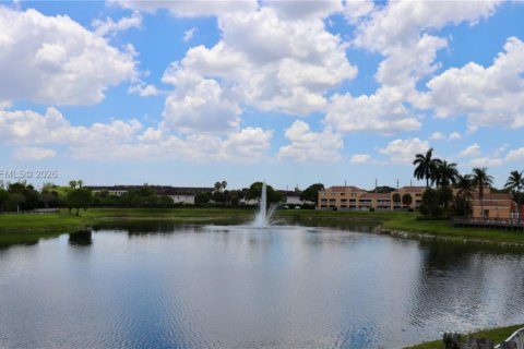 Adosado en alquiler en Fort Lauderdale, Florida, 2 dormitorios, 95.88 m2 № 2077640 - foto 8