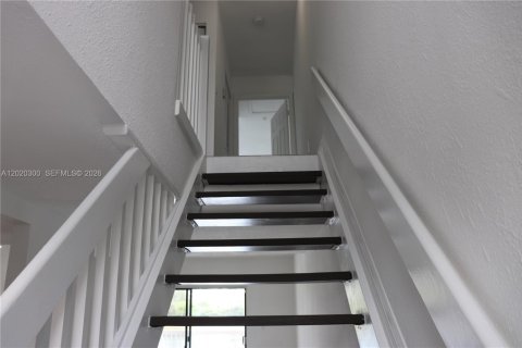 Adosado en alquiler en Fort Lauderdale, Florida, 2 dormitorios, 95.88 m2 № 2077640 - foto 16