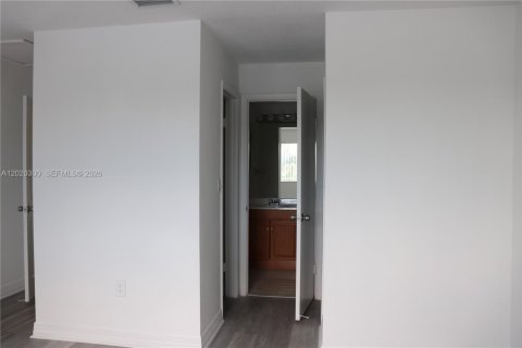 Adosado en alquiler en Fort Lauderdale, Florida, 2 dormitorios, 95.88 m2 № 2077640 - foto 19