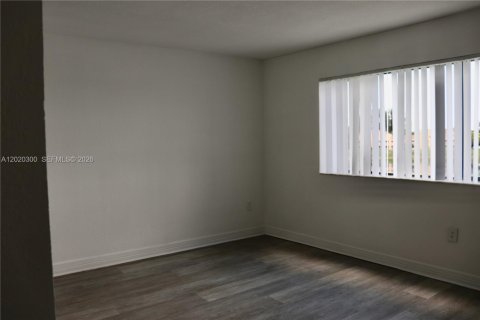 Adosado en alquiler en Fort Lauderdale, Florida, 2 dormitorios, 95.88 m2 № 2077640 - foto 21