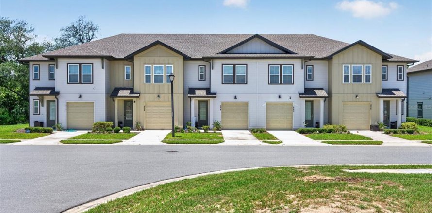 Touwnhouse à Davenport, Floride 3 chambres, 150.69 m2 № 2210698