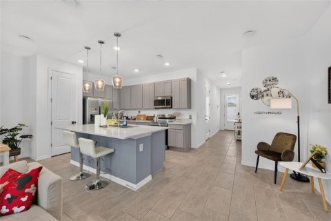 Touwnhouse à vendre à Davenport, Floride: 3 chambres, 150.69 m2 № 2210698 - photo 7