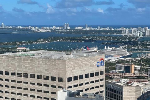 Condominio en venta en Miami, Florida, 2 dormitorios, 133.5 m2 № 1804275 - foto 19