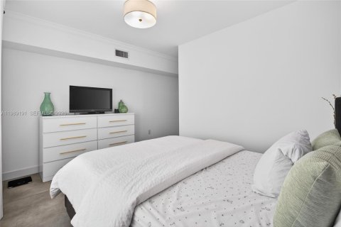 Купить виллу или дом в Майами, Флорида 5 спален, 341.69м2, № 2051564 - фото 8