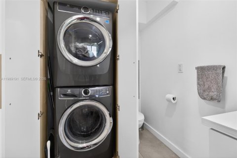 Купить виллу или дом в Майами, Флорида 5 спален, 341.69м2, № 2051564 - фото 10