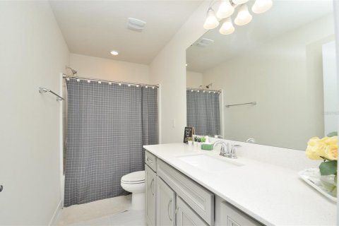 Villa ou maison à vendre à Kissimmee, Floride: 5 chambres, 221.66 m2 № 1439285 - photo 13