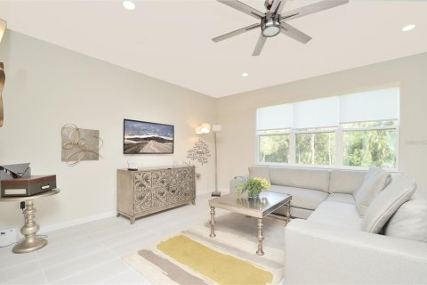 Villa ou maison à vendre à Kissimmee, Floride: 5 chambres, 221.66 m2 № 1439285 - photo 6