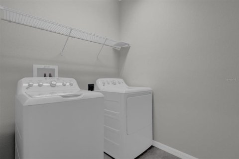 Touwnhouse à louer à Apopka, Floride: 3 chambres, 191.75 m2 № 2413927 - photo 19