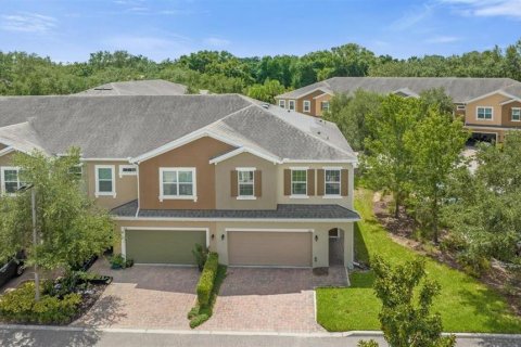 Touwnhouse à louer à Apopka, Floride: 3 chambres, 191.75 m2 № 2413927 - photo 2