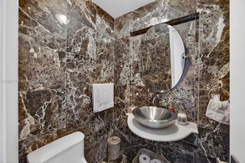 Купить виллу или дом в Майами, Флорида 4 спальни, 366.5м2, № 2049766 - фото 30