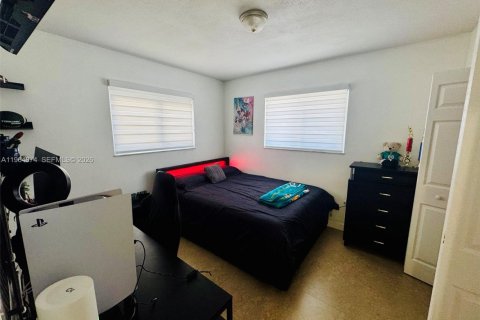 Купить виллу или дом в Хомстед, Флорида 4 спальни, 135.45м2, № 2028013 - фото 20