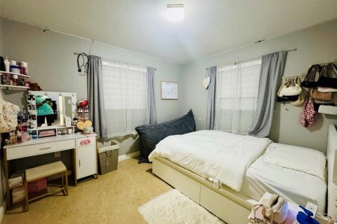 Купить виллу или дом в Хомстед, Флорида 4 спальни, 135.45м2, № 2028013 - фото 22