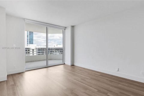 Apartment in Miami, Florida 1 bedroom, 96.25 sq.m. № 2003094 - photo 16