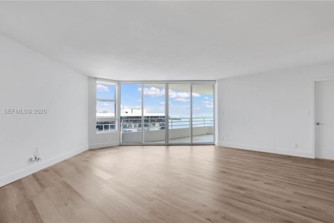 Apartment in Miami, Florida 1 bedroom, 96.25 sq.m. № 2003094