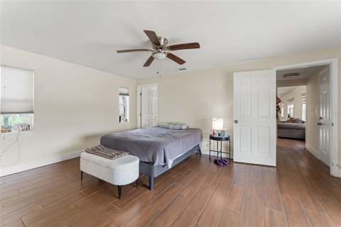 Villa ou maison à vendre à Saint Petersburg, Floride: 3 chambres, 148.83 m2 № 1775575 - photo 23