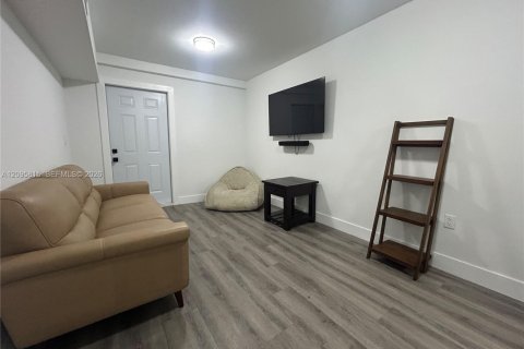 Appartement à louer à Miami, Floride: 2 chambres № 2390384 - photo 3