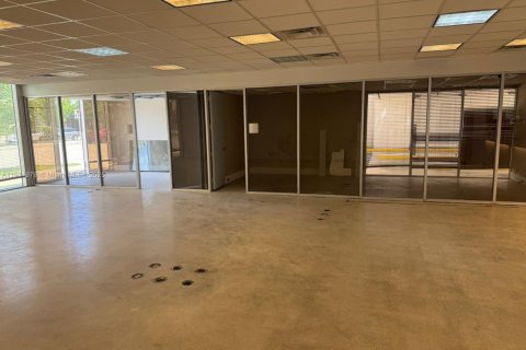 Commercial property in Hollywood, Florida № 2013438 - photo 8