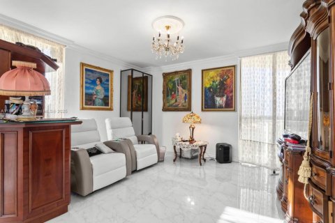 Купить кондоминиум в Авентура, Флорида 2 спальни, 219.25м2, № 1841185 - фото 27