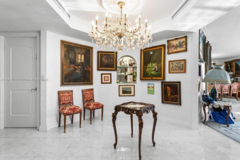 Купить кондоминиум в Авентура, Флорида 2 спальни, 219.25м2, № 1841185 - фото 16
