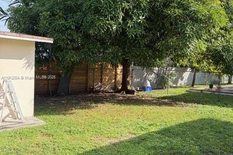 Casa en venta en Miami, Florida, 3 dormitorios, 160.81 m2 № 1969217 - foto 20