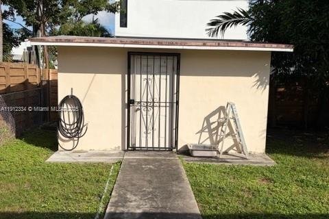 Casa en venta en Miami, Florida, 3 dormitorios, 160.81 m2 № 1969217 - foto 19